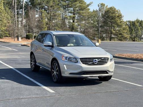 2017 Volvo XC60 T6 Inscription
