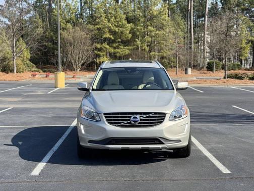 2017 Volvo XC60 T6 Inscription