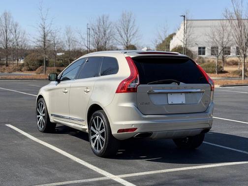 2017 Volvo XC60 T6 Inscription