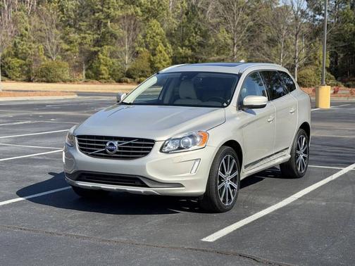 2017 Volvo XC60 T6 Inscription