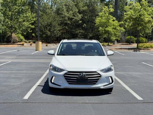 Quartz White Pearl 2018 Hyundai ELANTRA Value Edition