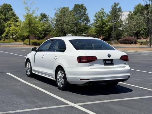 White 2017 Volkswagen Jetta 1.4T S
