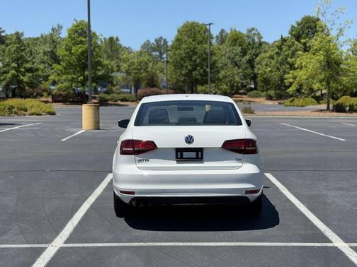 White 2017 Volkswagen Jetta 1.4T S