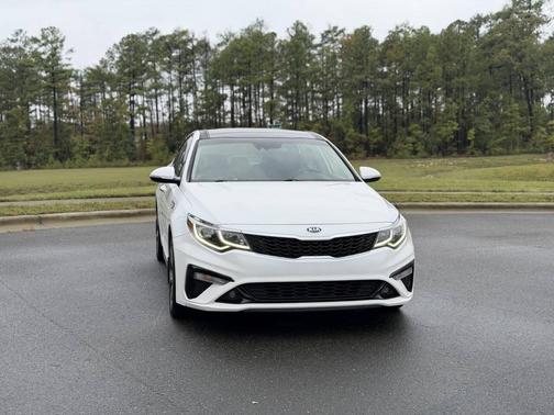 2020 Kia Optima LX