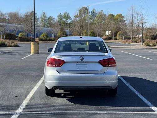 2014 Volkswagen Passat 2.0L TDI DSG SE w/Sunroof