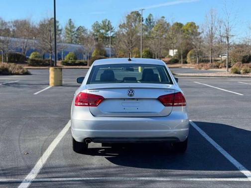 2014 Volkswagen Passat 2.0L TDI DSG SE w/Sunroof