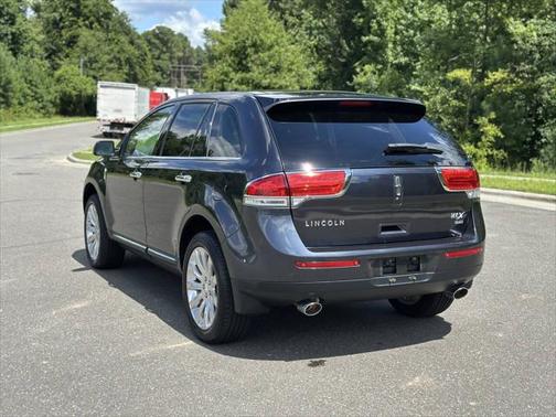 2014 Lincoln MKX Base