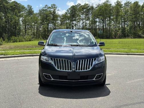2014 Lincoln MKX Base