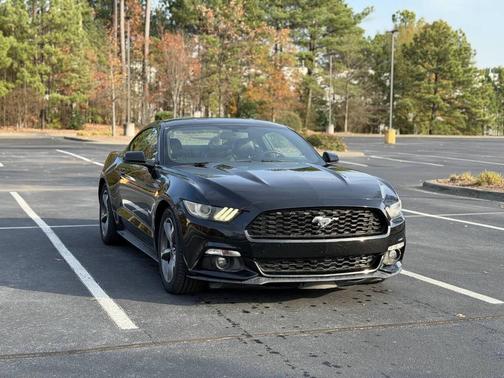 2015 Ford Mustang EcoBoost Premium