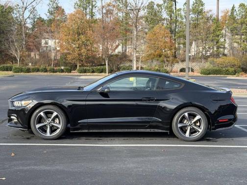 2015 Ford Mustang EcoBoost Premium