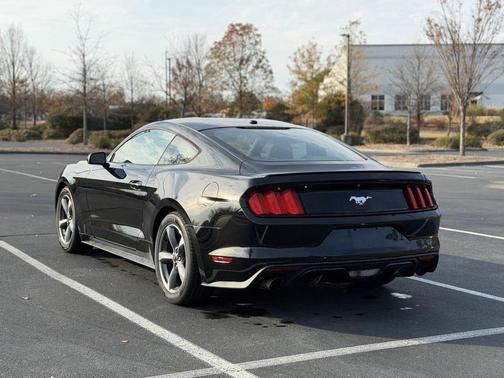 2015 Ford Mustang EcoBoost Premium