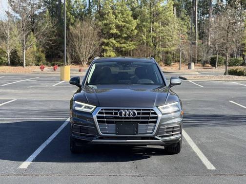 2019 Audi Q5 2.0T Premium Plus