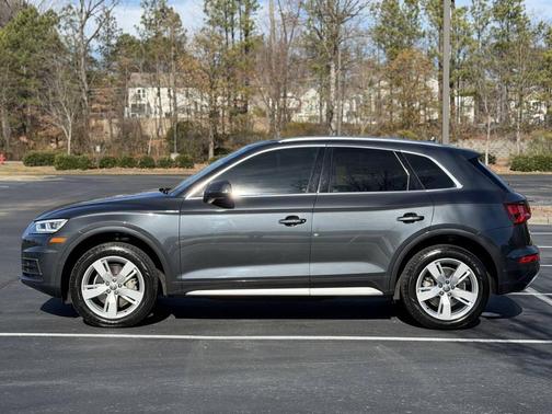 2019 Audi Q5 2.0T Premium Plus