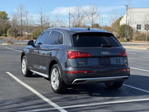 2019 Audi Q5 2.0T Premium Plus