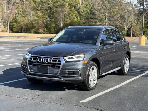 2019 Audi Q5 2.0T Premium Plus