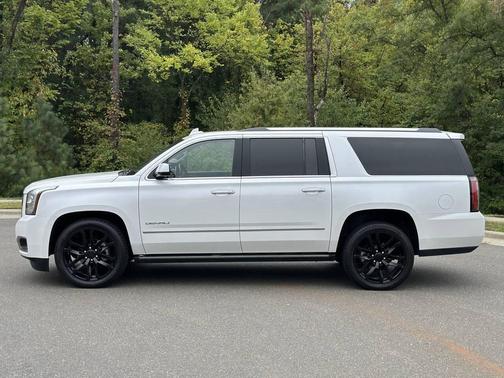 2017 GMC Yukon XL Denali