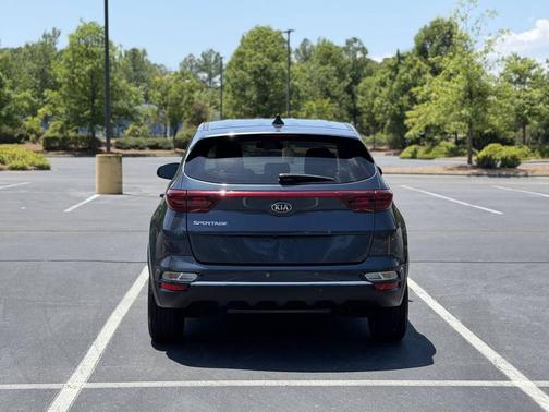 Pacific Blue 2022 Kia Sportage LX