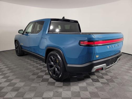 2023 Rivian R1T Adventure Quad Motor Large Pack