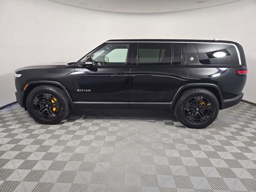 Midnight 2024 Rivian R1S Adventure Quad Motor Large Pack