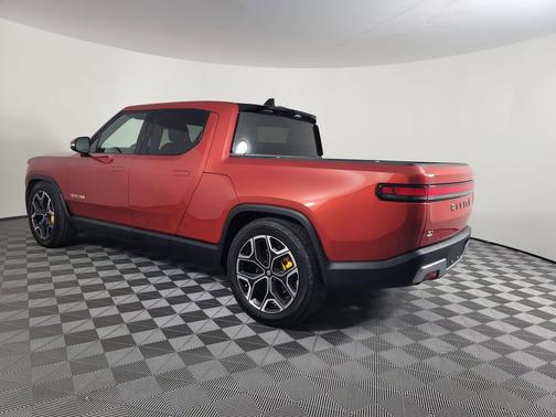 2023 Rivian R1T Adventure Quad Motor Large Pack