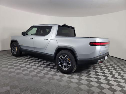 2023 Rivian R1T Adventure Quad Motor Large Pack