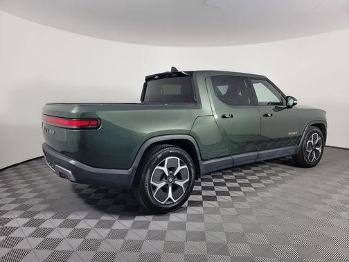 2022 Rivian R1T Adventure
