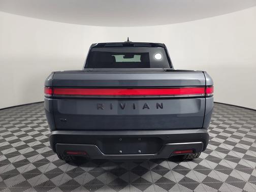 2025 Rivian R1T Adventure trim