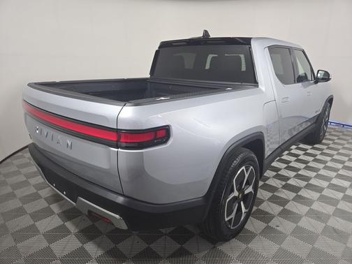 2024 Rivian R1T Adventure Package