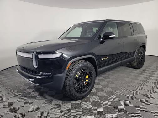 2022 Rivian R1S Launch Edition