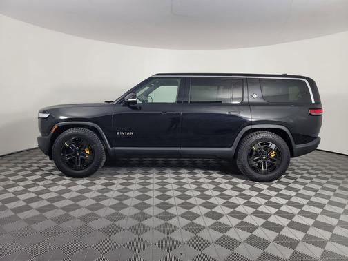 2022 Rivian R1S Launch Edition