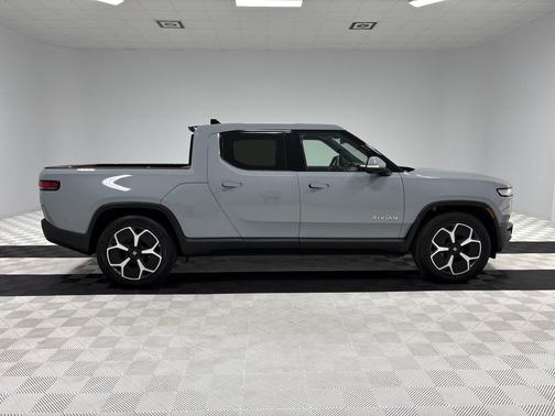 2023 Rivian R1T Adventure Quad Motor Large Pack