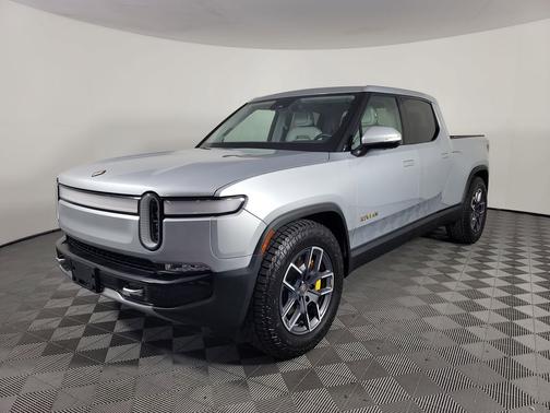 LA Silver 2023 Rivian R1T Adventure Quad Motor Large Pack