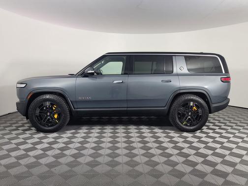 2022 Rivian R1S Launch Edition