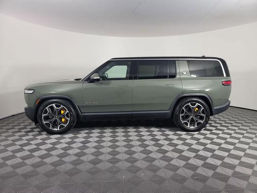 2022 Rivian R1S Launch Edition