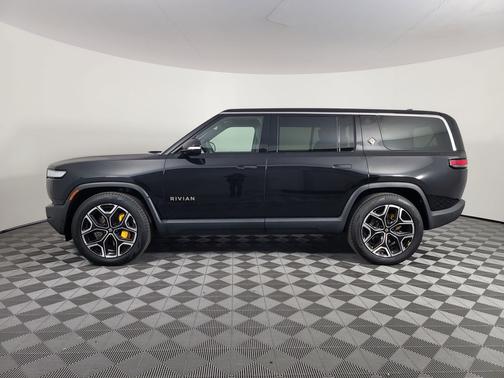 2024 Rivian R1S Adventure Quad Motor Large Pack