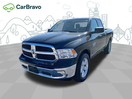 Billet Silver Metallic Clearcoat 2024 RAM 1500 Classic SLT
