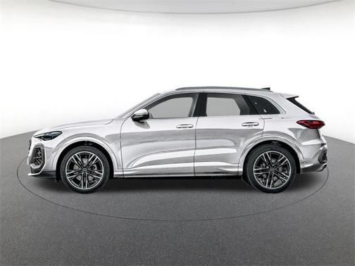 2025 Audi Q5 Premium
