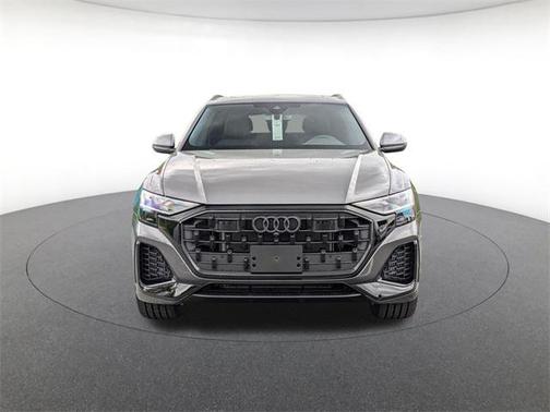 2025 Audi Q8 55 Premium