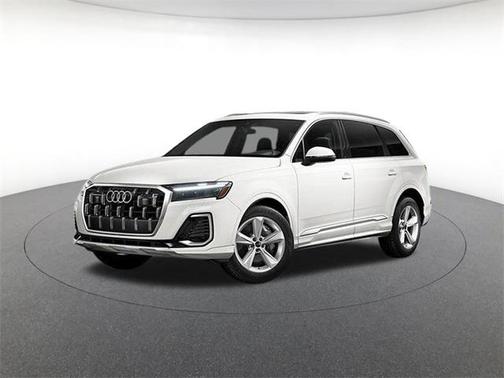 2025 Audi Q7 45 Premium