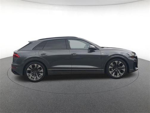 2025 Audi Q8 55 Prestige