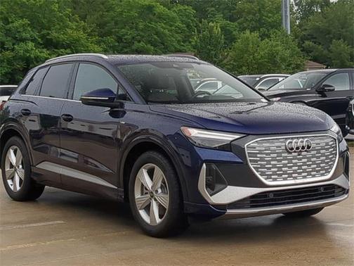 2025 Audi Q4 e-tron Premium Plus 55 quattro