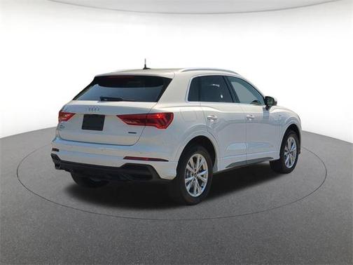 2025 Audi Q3 45 S line Premium Plus