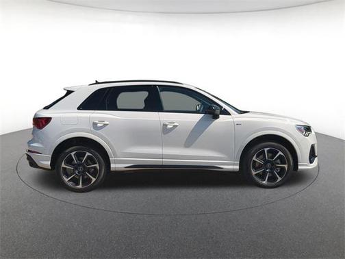 2025 Audi Q3 45 S line Premium Plus