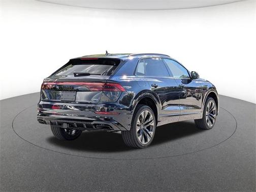 2026 Audi Q8 55 Premium Plus
