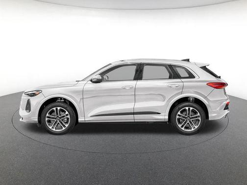 2026 Audi Q5 Premium Plus TFSI quattro S tronic