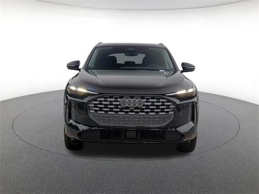 2025 Audi Q5 Premium