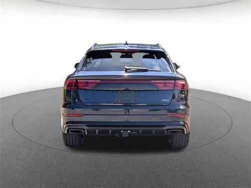 2026 Audi Q8 55 Technik