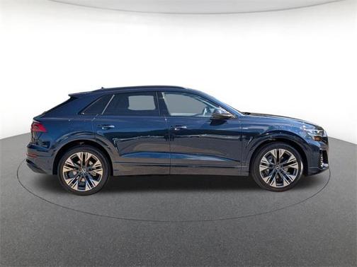 2026 Audi Q8 55 Technik