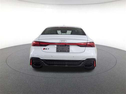 2023 Audi RS 7 4.0T