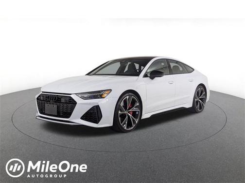 2023 Audi RS 7 4.0T